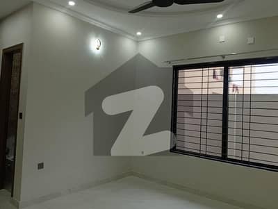 12 Marla Brand New Ground Portion Available For Rent