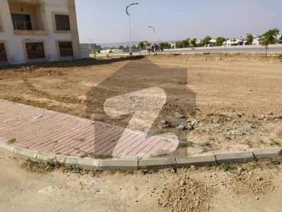 بحریہ ٹاؤن فیز 8 ۔ سیکٹر ای - 1 بحریہ ٹاؤن فیز 8,بحریہ ٹاؤن راولپنڈی,راولپنڈی میں 6 مرلہ رہائشی پلاٹ 74.0 لاکھ میں برائے فروخت۔