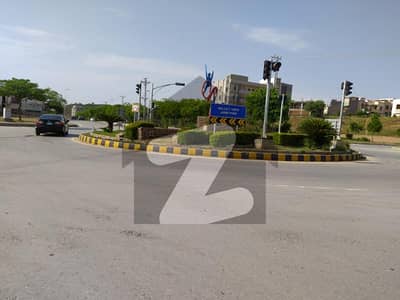 بحریہ ٹاؤن فیز 8 ۔ بلاک ڈی بحریہ ٹاؤن فیز 8,بحریہ ٹاؤن راولپنڈی,راولپنڈی میں 1 کنال رہائشی پلاٹ 2.5 کروڑ میں برائے فروخت۔ بحریہ ٹاؤن فیز 8 ۔ بلاک ڈی بحریہ ٹاؤن فیز 8,بحریہ ٹاؤن راولپنڈی,راولپنڈی میں 1 کنال رہائشی پلاٹ 2.5 کروڑ میں برائے فروخت۔