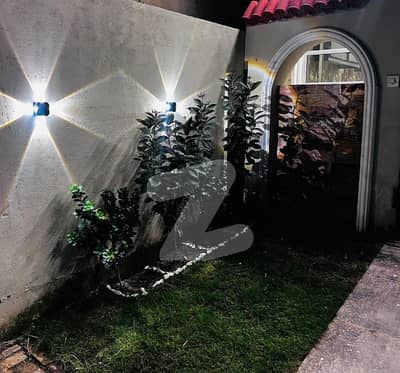 کینال گارڈن لاہور میں 3 کمروں کا 3 مرلہ مکان 1.35 کروڑ میں برائے فروخت۔