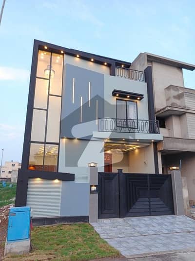 5 Marla Luxury House available for Sale in block FF Citi housing Gujranwala