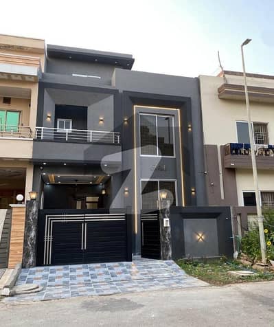 5 Marla modern House available for Sale in block FF citi housing Gujranwala