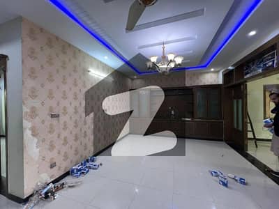 جی ۔ 13 اسلام آباد میں 3 کمروں کا 10 مرلہ بالائی پورشن 1.2 لاکھ میں کرایہ پر دستیاب ہے۔