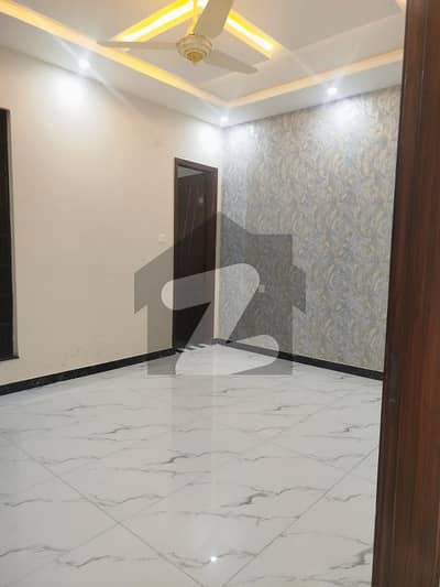 5 MARLA BRAND NEW HOUSE IN VALENCIA TOWN FOR RENT DEMAND 95K