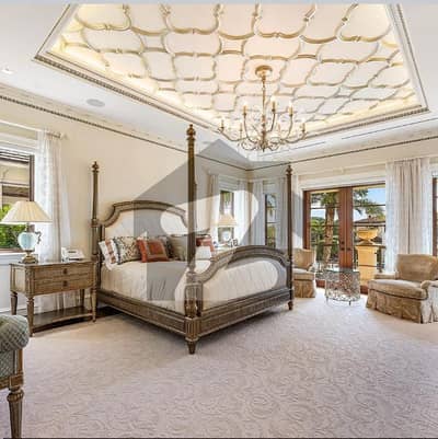 10 MARLA SLIGHTLY USED DOUBLE STORY HOUSE FOR SALE IN NASHEMAN IQBAL PHASE 2 BLOCK B COLLEGE ROAD LAHORE