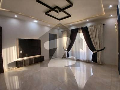 واپڈا سٹی ۔ بلاک ایف واپڈا سٹی,فیصل آباد میں 5 کمروں کا 1 کنال مکان 10.5 کروڑ میں برائے فروخت۔