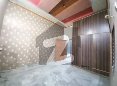 کینال بینک ہاؤسنگ سکیم لاہور میں 3 کمروں کا 4 مرلہ مکان 1.35 کروڑ میں برائے فروخت۔