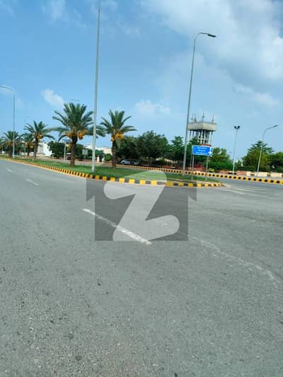 ڈی ایچ اے 9 ٹاؤن ۔ بلاک ڈی ڈی ایچ اے 9 ٹاؤن,ڈیفنس (ڈی ایچ اے),لاہور میں 5 مرلہ رہائشی پلاٹ 1.1 کروڑ میں برائے فروخت۔