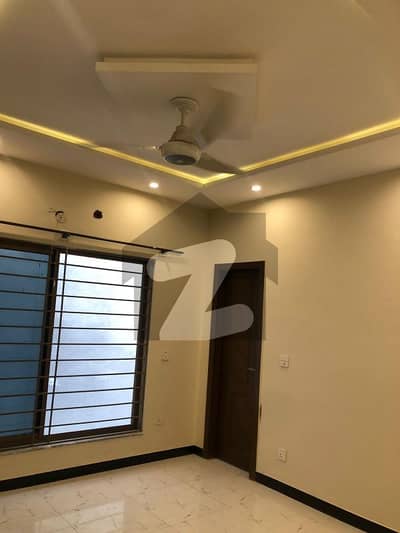 Sector E 10 Marla Upper Portion 3 Bed Room Available For Rent Bharia Twon Phase 8