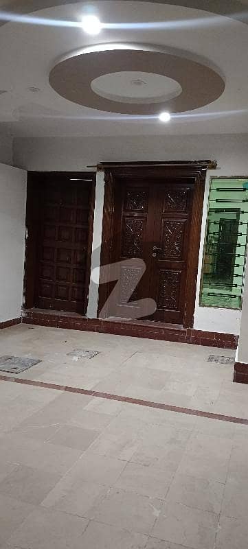 بحریہ ٹاؤن فیز 8 ۔ سفاری ویلی بحریہ ٹاؤن فیز 8,بحریہ ٹاؤن راولپنڈی,راولپنڈی میں 5 کمروں کا 7 مرلہ مکان 75.0 ہزار میں کرایہ پر دستیاب ہے۔ بحریہ ٹاؤن فیز 8 ۔ سفاری ویلی بحریہ ٹاؤن فیز 8,بحریہ ٹاؤن راولپنڈی,راولپنڈی میں 5 کمروں کا 7 مرلہ مکان 75.0 ہزار میں کرایہ پر دستیاب ہے۔