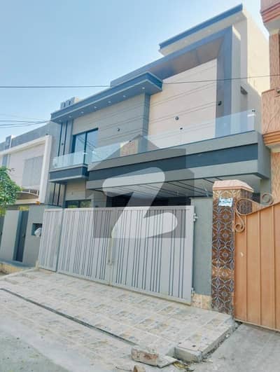 10 Marla Brand New House Available For Sale