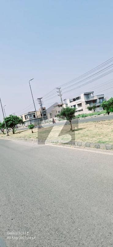 1 Kanal Residential Plot on 80 Feet EME Road for Sale in D Block, LDA Avenue 1 Lahore