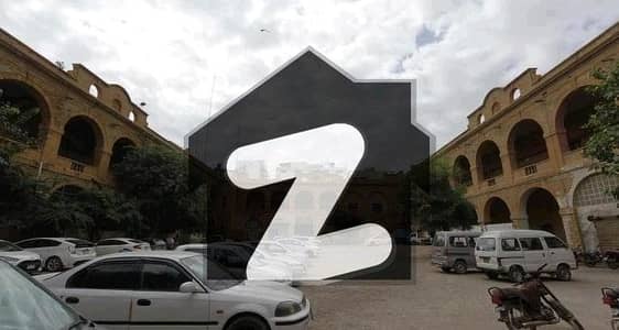 آئی آئی چندڑیگر روڈ کراچی میں 9 مرلہ دفتر 2.5 لاکھ میں کرایہ پر دستیاب ہے۔