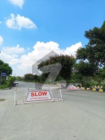 ایم پی سی ایچ ایس ۔ بلاک ایف ایم پی سی ایچ ایس ۔ ملٹی گارڈنز,بی ۔ 17,اسلام آباد میں 16 مرلہ رہائشی پلاٹ 1.92 کروڑ میں برائے فروخت۔