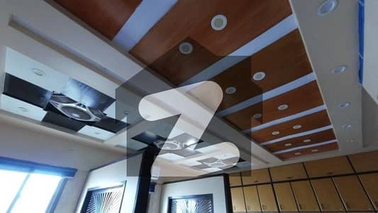 Gulshan-E-Iqbal - Block 13/B Office Sized 900 Square Feet