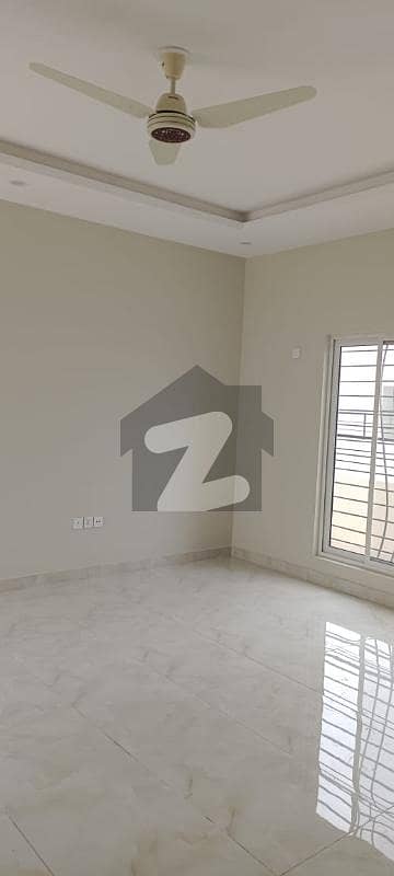 فالکن کمپلیکس نیوملیر ملیر,کراچی میں 5 کمروں کا 1 کنال مکان 12.0 کروڑ میں برائے فروخت۔