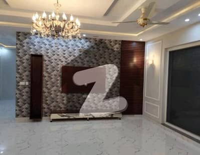 5 Marla House In Bahria Town For Sale At Good Location