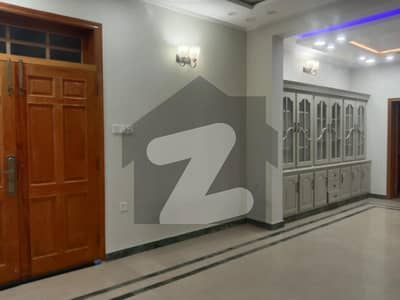 A Lower Portion Of 10 Marla In E-11