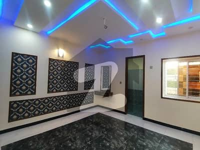 Premium 10 Marla House Is Available For Sale In LDA Avenue