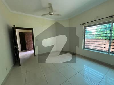 14 Marla Upper Portion In G-13/2 For Rent At Good Location