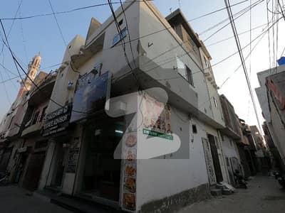 A Building Of 1 Marla In Walton Road