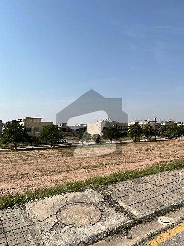 10 Marla Pair Plots For Sale | Possession & Utility Paid | 1 Min Walk To Masjid, Park & Commercial | Investor Rate