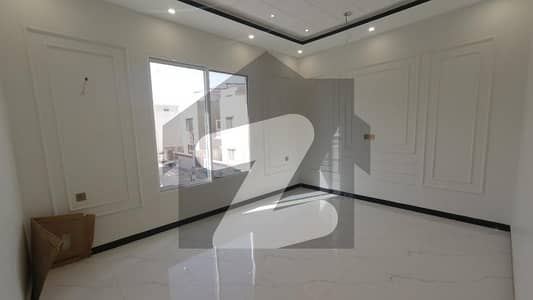 نیا ناظم آباد ۔ بلاک ڈی نیا ناظم آباد,کراچی میں 3 کمروں کا 5 مرلہ مکان 3.75 کروڑ میں برائے فروخت۔