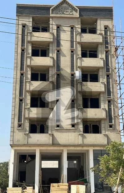 Luxurious Flat For Sale On Prime Location With Easy Installments