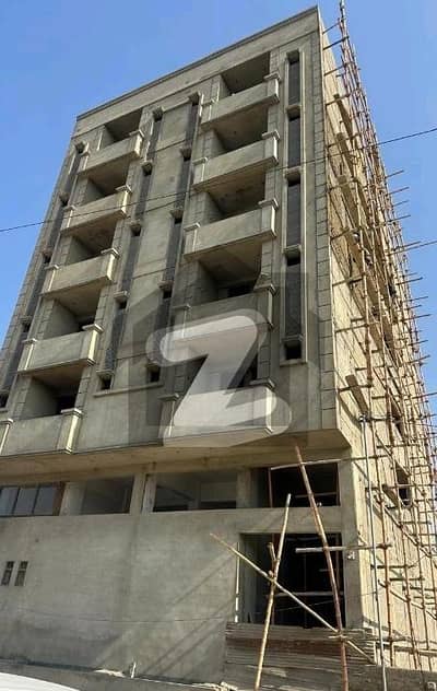 A 700 Square Feet Flat In Karachi Is On The Market For Sale
