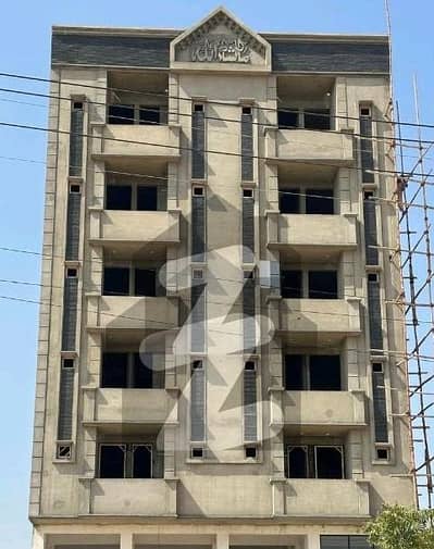 A 700 Square Feet Flat In Karachi Is On The Market For Sale