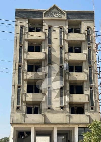 868 Square Feet Flat In Gulshan-e-Maymar - Sector R Is Available