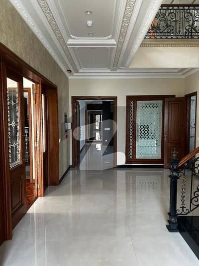 10 Marla Upper Portion For Rent In DHA Phase 8 Air Avinue