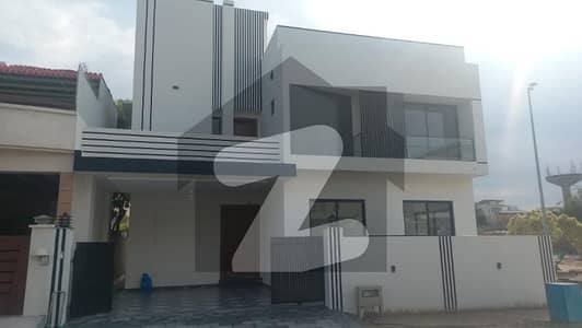 10 Marla Upper Portion Available For Rent