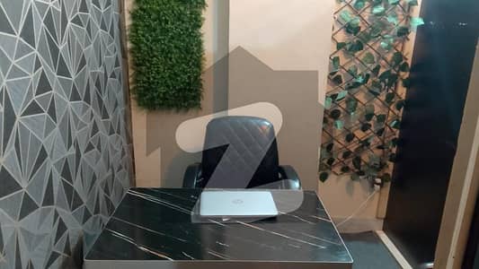 مین بلیوارڈ گلبرگ گلبرگ,لاہور میں 1 کمرے کا 2 مرلہ دفتر 37.0 ہزار میں کرایہ پر دستیاب ہے۔