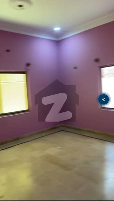 400 square yards ground floor portion