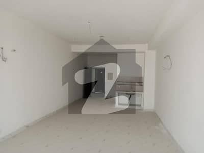 Office for Rent 850 sq. ft | 4th Floor | Gulberg