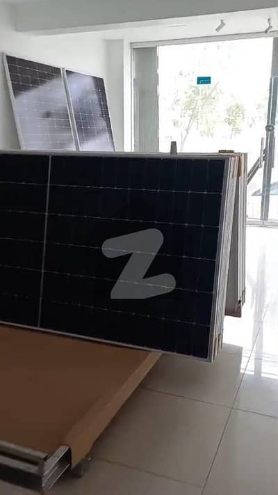 Prime Location 1500 Square Feet Shop In Karachi Is Available For sale