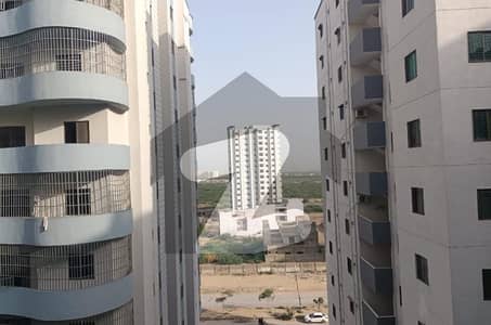 Sale The Ideally Located Flat For An Incredible Price Of Pkr Rs. 12500000