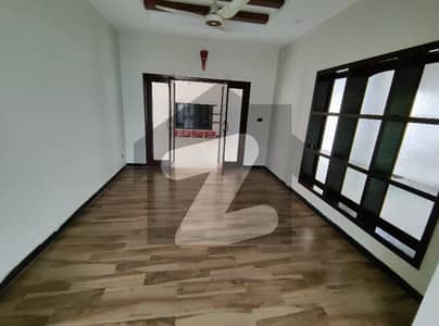 نیسپاک سکیم فیز 2 - سائٹ 1 نیسپاک سکیم فیز 2,نیسپاک ہاؤسنگ سکیم,مین کینال بینک روڈ,لاہور میں 3 کمروں کا 1 کنال بالائی پورشن 95.0 ہزار میں کرایہ پر دستیاب ہے۔