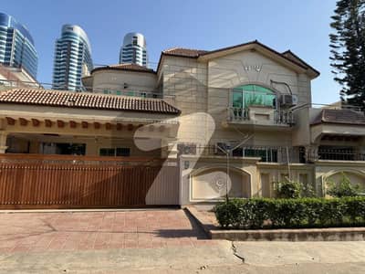 ایف ۔ 8 اسلام آباد میں 10 کمروں کا 1 کنال مکان 15.0 لاکھ میں کرایہ پر دستیاب ہے۔