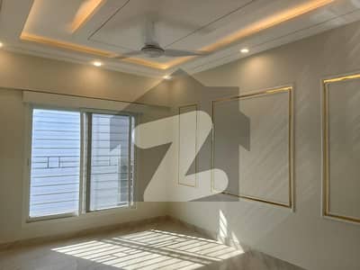 بخاری کمرشل ایریا ڈی ایچ اے فیز 6,ڈی ایچ اے ڈیفینس,کراچی میں 8 مرلہ مکان 2.0 لاکھ میں کرایہ پر دستیاب ہے۔