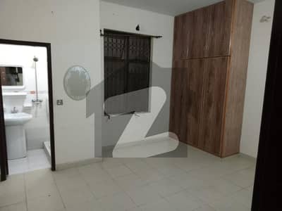 والٹن روڈ لاہور میں 2 کمروں کا 5 مرلہ زیریں پورشن 45.0 ہزار میں کرایہ پر دستیاب ہے۔ والٹن روڈ لاہور میں 2 کمروں کا 5 مرلہ زیریں پورشن 45.0 ہزار میں کرایہ پر دستیاب ہے۔