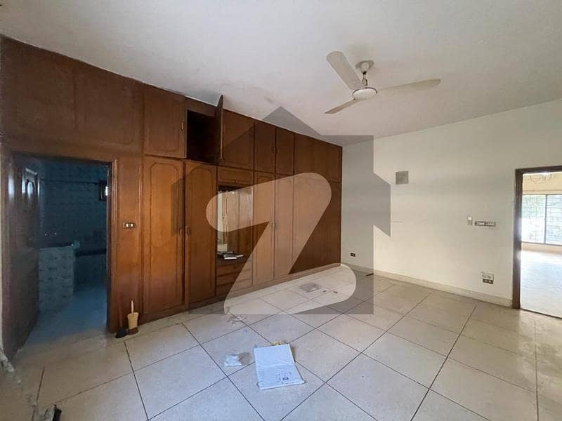 FULL HOUSE FOR RENT WITH GARDENS FULL HOUSE FOR RENT WITH GARDENS