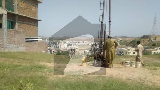 بحریہ ٹاؤن فیز 8 ۔ سیکٹر ایف - 1 بحریہ ٹاؤن فیز 8,بحریہ ٹاؤن راولپنڈی,راولپنڈی میں 14 مرلہ رہائشی پلاٹ 1.1 کروڑ میں برائے فروخت۔