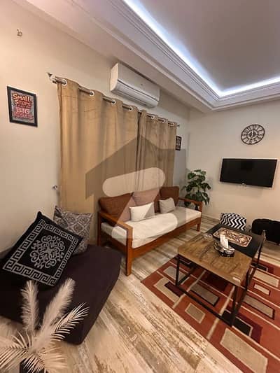 دی سپرنگ آپارٹمنٹس ہومز مین کینال بینک روڈ,لاہور میں 1 کمرے کا 3 مرلہ فلیٹ 1.2 کروڑ میں برائے فروخت۔