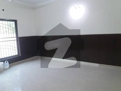 10 Marla House In Askari 10 For Rent