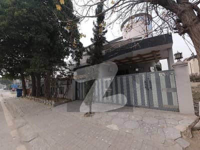 Triple Storey 1 Kanal House For Sale In Bahria Town Phase 4 Rawalpindi