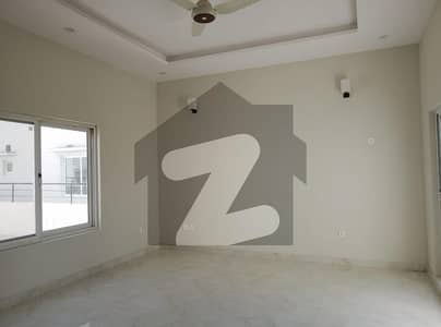 فالکن کمپلیکس نیوملیر ملیر,کراچی میں 2 کمروں کا 1 کنال بالائی پورشن 85.0 ہزار میں کرایہ پر دستیاب ہے۔