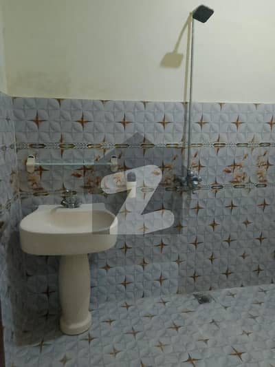 5 marla lower portion for rent 5 marla lower portion for rent