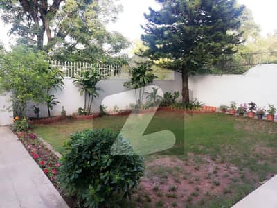 FULL HOUSE FOR RENT IN F-8